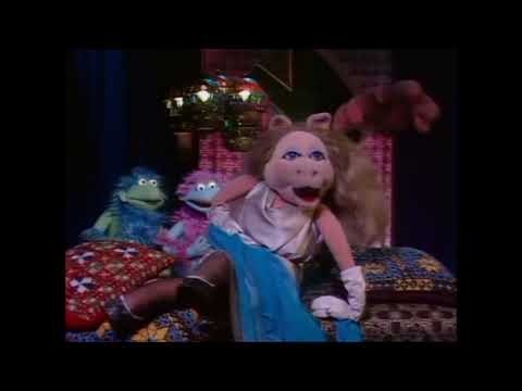 Waldorf and Statler - Kermit - Miss Piggy mit what now my love