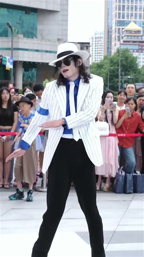 A pure artistic expression of my love for MJ. Professional Michael Jackson Dance Cover 2026 #MJ