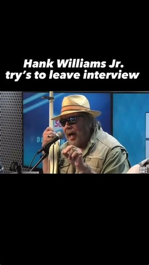 Hank Williams Jr tries to leave interview 🤣