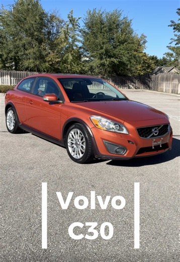 I love when designers are this proud of their work! #Volvo #C30 #CarReviewsTiktokContest