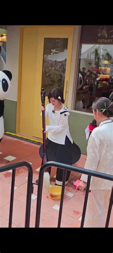 Song Yuqi — Yuqi idle clips and highlights