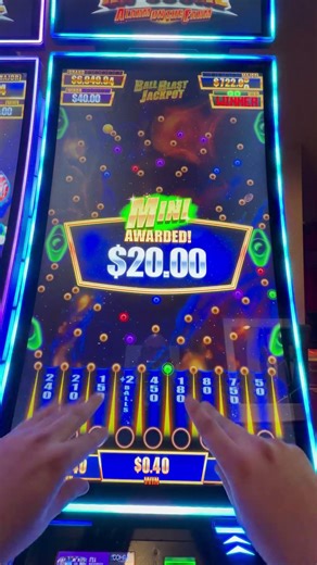 Aliens + Downtown Vegas = Bad Decisions 👽🔥