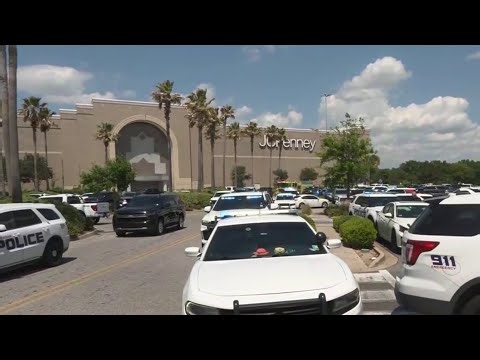 1 killed, 5 hurt in Baton Rouge mall shooting