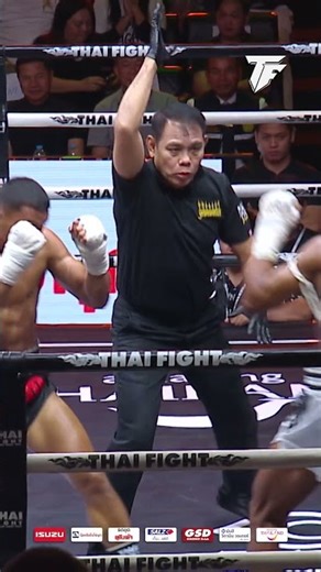 #SpectacularKnockout "Kiewphet" lands a knockout punch on "Said Raho" in the first round 🔥