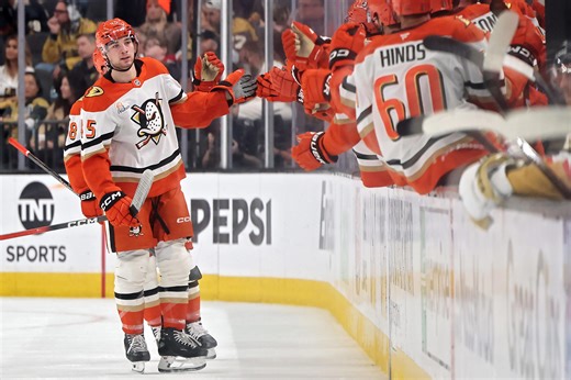 NHL playoff bracket live updates: Golden Knights, Ducks tied; Sabres win
