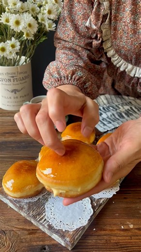 Creme Brulee Donuts