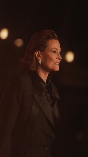 💗 when the slo-mo hits Sigourney Weaver at the #academymuseumgala 💗
