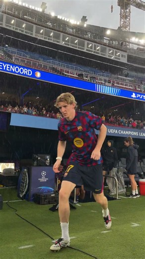 Let's go, lads! 👊 #fcbarcelona #shorts