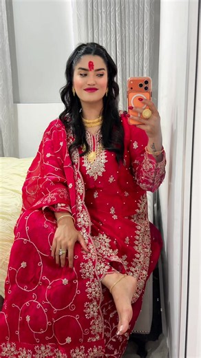 Purbeli bhayesi chadbadma yo git ta chhodnu bhayena 😁✌️