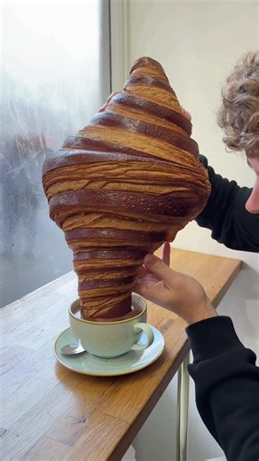 I just wanted a croissant🫪 #croissant #viral #trending #thefoodguy #big