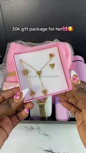 Price 🏷️N30,000 To order‼️ Send in a dm on IG:midey_shadesaccessories1 WhatsApp: 090-5101-5904 Location :Ikorodu(Lagos) & Ibadan No walk in store ❌ No payment on delivery ❌ Gift idea for her package for her Girlfriends package Gift package for her Giftidea August 1st Jewelry gift set Valentine Girlfriend package Girlfriend package #august1st #girlfriendpackage #giftideaforher #jewelryvendorinikorodu ##giftvendorinikorodu