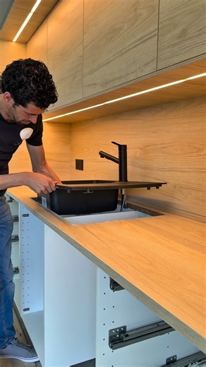 Fast IKEA kitchen install | CuisiTop 👊 C.est.TOP #kitchen #cuisine #ikeakitchen #ikeahacks #kitchenremodel | CuisiTop