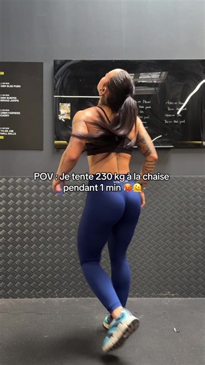 Chaise 230 kg pendant 1 min — défi jambes et mental