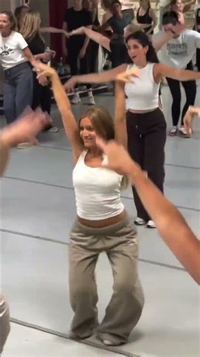 This Dance Brings Back the 80s! ✨ What a Feeling