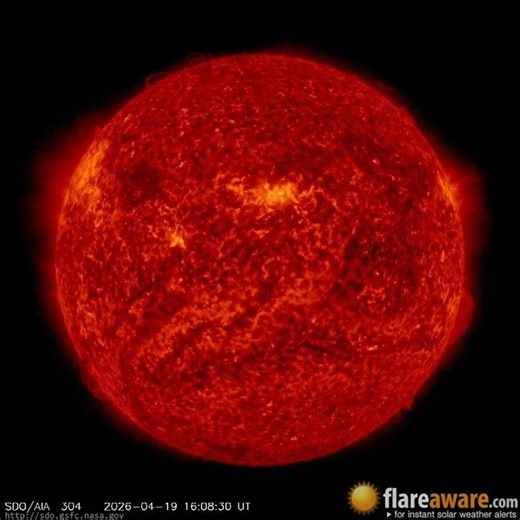 19 Apr - 20 Apr: 24 Hour Solar Activity (Earth Facing; Solar Storm, Sunspot, Solar Flare, CME)