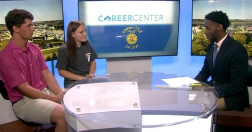Kennedy Kovac-Ostlund with the Waterloo FFA and Dax Youngblut from the Waterloo Career Center - KWWL News at Noon