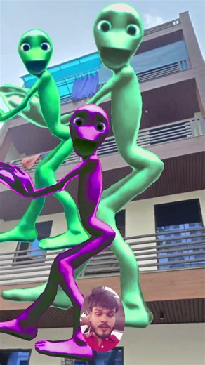 Funny alien dance dame tu cosita - Part - 386 - #funny #alien #aliendance #color #crazzyalienz