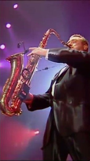 On This Day in 1981 we released our second album, Present Arms! #ub40