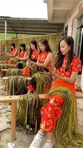 China Makes Eco-Friendly Shoes From Plant Fibers! #shorts #plants #farming