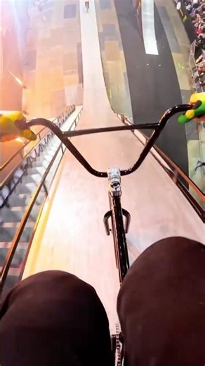 POV 50ft straight down ⬇️