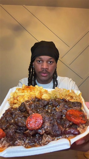 SHY ISLAND CUISINE 🇯🇲OXTAIL PLATTER😮‍💨 RVA📍 | #fyp #mukbang #oxtail #platter #rva @ShyIsland