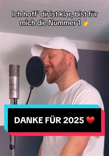 Dieses Video ist für dich 🫵🏼 Danke für alles dieses Jahr ♥️ Wie gefällt euch meine deutsche Version von „A Sky Full Of Stars“ von Coldplay? ✨ #askyfullofstars #coldplay #dankesagen #liebeslied