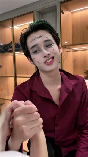 小丑对哈莉奎茵的宠溺#Harley Quinn #joker