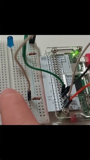 Raspberry Pi Zero Button-Toggled LED
