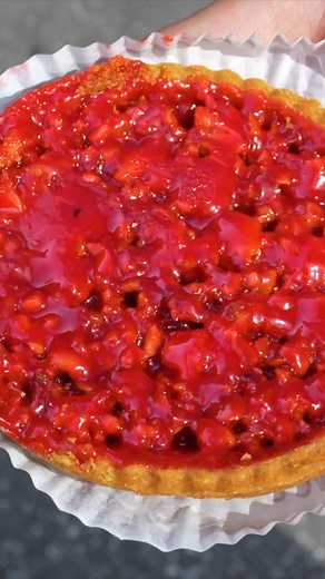 19K views · 213 reactions | The ICONIC LYONNAISE SWEET "Pink Praline Sweet"  You must try this when you visit Lyon, France. | Chopstick Travel | Facebook