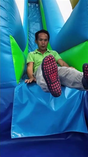 Commercial blue dual-lane inflatable waterslide