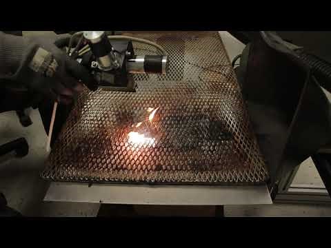 How to Clean a Baking Tray with a Laser