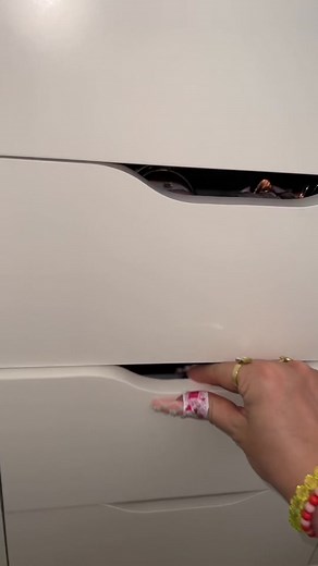 Organizing Powder Blushes - Makeup Collection Organization