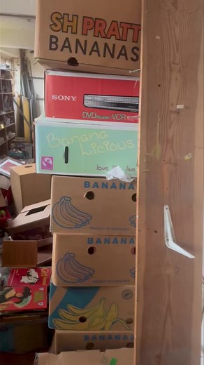 Vintage Mischief open today 10-3, emptying the final store rooms. | Vintage Mischief