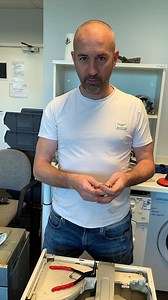 Washing machine pressure hose fitting