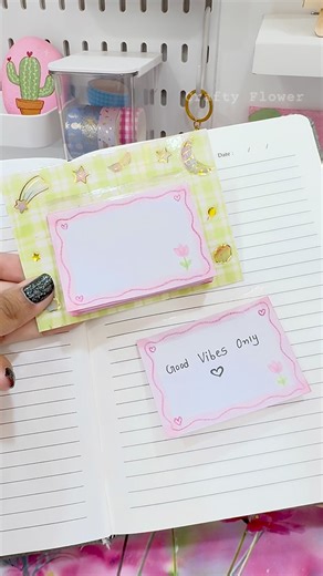 Crafty Flower on Instagram: "1 Paper = Cute Sticky Notes 💗✨| Back to School DIY | #diy #craft #papercraft #trending #reels"