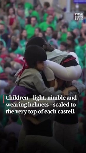 Catalans compete in largest human tower contest #shorts