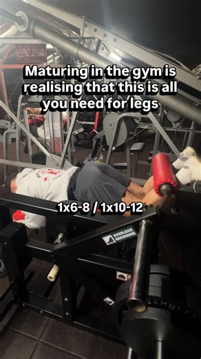 Connor Crompton - Online Coach on Instagram: "Maturing in the gym is realising that this is what your leg day needs to look like✅🚀 ➡️Follow @cwc_fitness —> I’ll show you how to drop 10-12kg in only a few months without giving up your social life🍻 🎯450+ men transformed! Lose all unwanted fat in 90–120days ❌Without giving up your social life💬DM “LEAN” to start! #MensFitness #FatLossCoach #OnlineCoach #NoMoreDadBod #FitnessForMen"