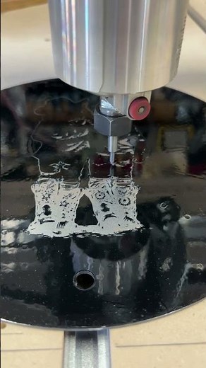 Sienci longmill using the engraving bit and Vcarve engraving tool path #siencilabs #vcarvepro