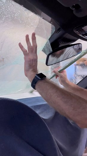 Reverse roll method for windshield tinting💪🏼 Notice anything different about this film? I’ll show better pics in the sun. 70% architectural film 3 mil. This is my car, I’m testing the performance. This film will be available soon after some testing. This is a very impressive window film. Who wants to tint some windows? Follow us for more satisfying videos and tips and tricks about tint and ppf. 😎💪🏼 #metrotintllc #windowtinting #mastertinter #tint #tint4life #tintersforacause #windowtint #ti