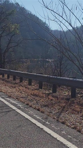 Explore Airplane Adventures on The Tail of the Dragon