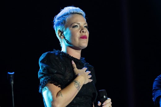 Pink’s summer vacation ended with treatment for an E. coli infection - Local News 8
