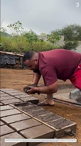 Concrete Block Making: How a Mold Transforms the Mixture Into Solid Blocks