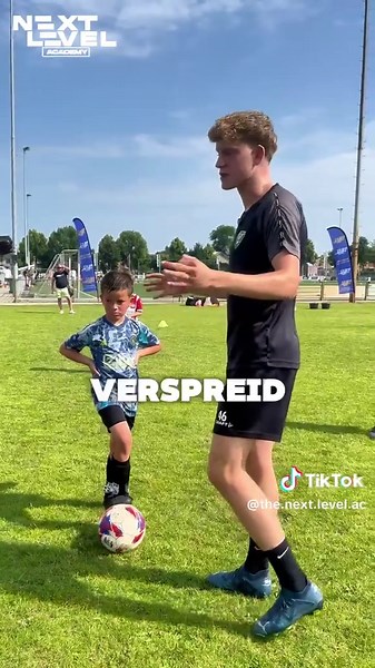 Voetbalontwikkeling: Ruimte en Druk in Training