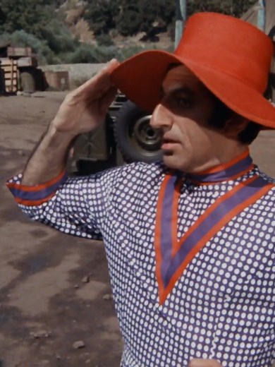 53K views · 1.5K reactions | Best scene from M*A*S*H 4077 - Comedy of War 70-80s #MASH #mash4077 #4077 #War #WWI #oldwar #Comedy | Join us: https://www.facebook.com/groups/772465791028529 . | MASH Full Episodes | Facebook