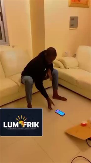 Bonjour à tous, Aujourd’hui, la science et la technologie nous offrent de nombreuses possibilités pour rendre nos maisons plus intelligentes. Grâce à des formations en ligne, vous pourrez apprendre à utiliser Google Home, Alexa et à créer des automatisations basées sur la présence, comme : Allumer ou éteindre une lampe automatiquement Créer des routines “Bonjour / Bonne nuit” Utiliser des capteurs pour détecter la présence et ajuster la lumière Une date de formation sera communiquée prochainemen