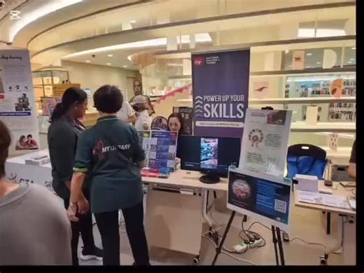 ITE College West CET Roadshow at Choa Chu Kang Library. #ITEcourses #Lifelonglearning #Upskilling #Shortcourses | ITE College West