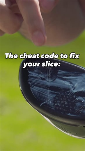 1 inch can fix your slice ⬇️ Hitting your driver on the heel increases side spin to the right ➡️ and back spin 🆙 Hitting your driver on the toe increases side spin to the left ⬅️and reduces back spin ⬇️ This is due to “gear effect” which increases the further you get from the sweet spot. This off-center hits close the club face to twist around its center of gravity (which is directly behind the sweet spot). That means that if you normally hit a slice but hit your driver on the HEEL, the slice w