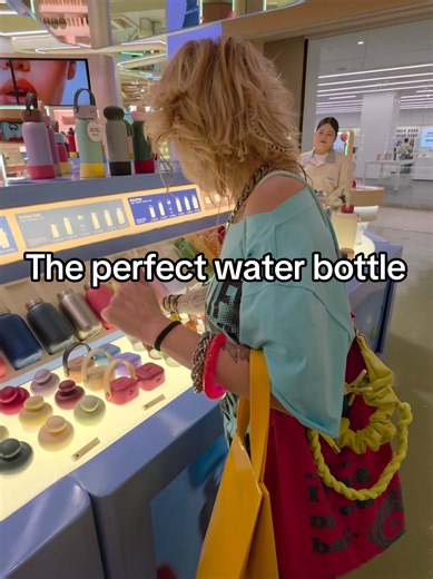Sunnies Water Bottle Review: The Perfect Bottle Found