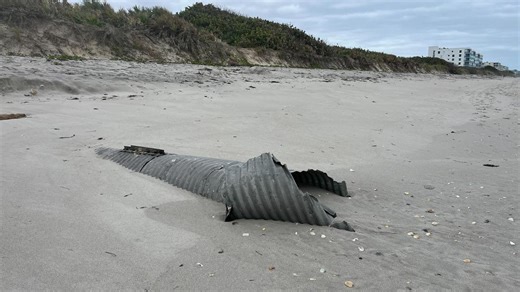 Exposed pipe at Florida beach sparks safety concerns: 'Get it off'