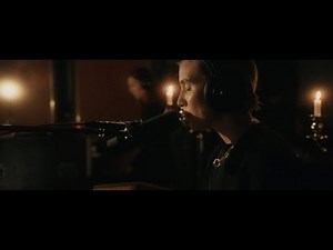 Lykke Li - bad woman (Live from YouTube Music Studio Stockholm)